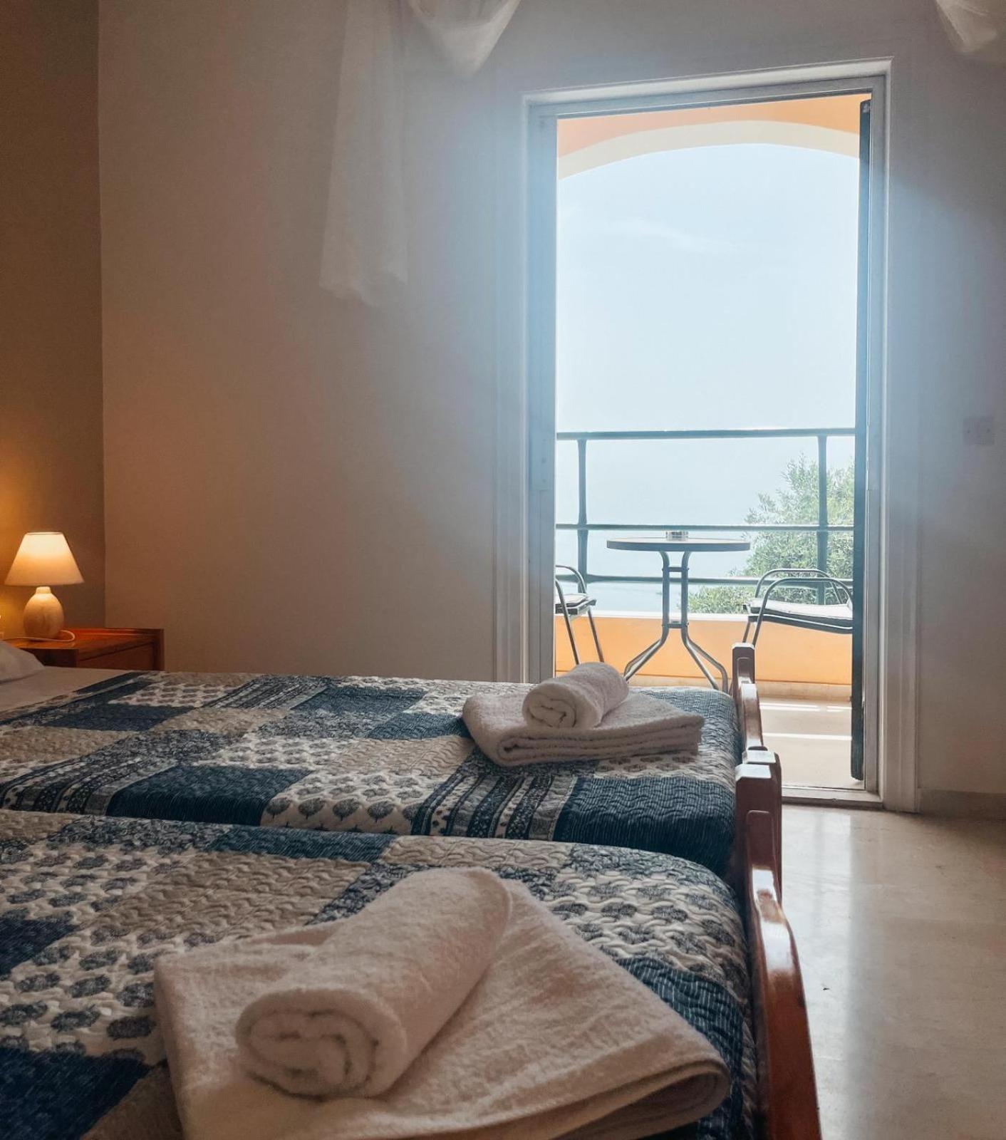 Silent Bay Apartments Katávolos المظهر الخارجي الصورة